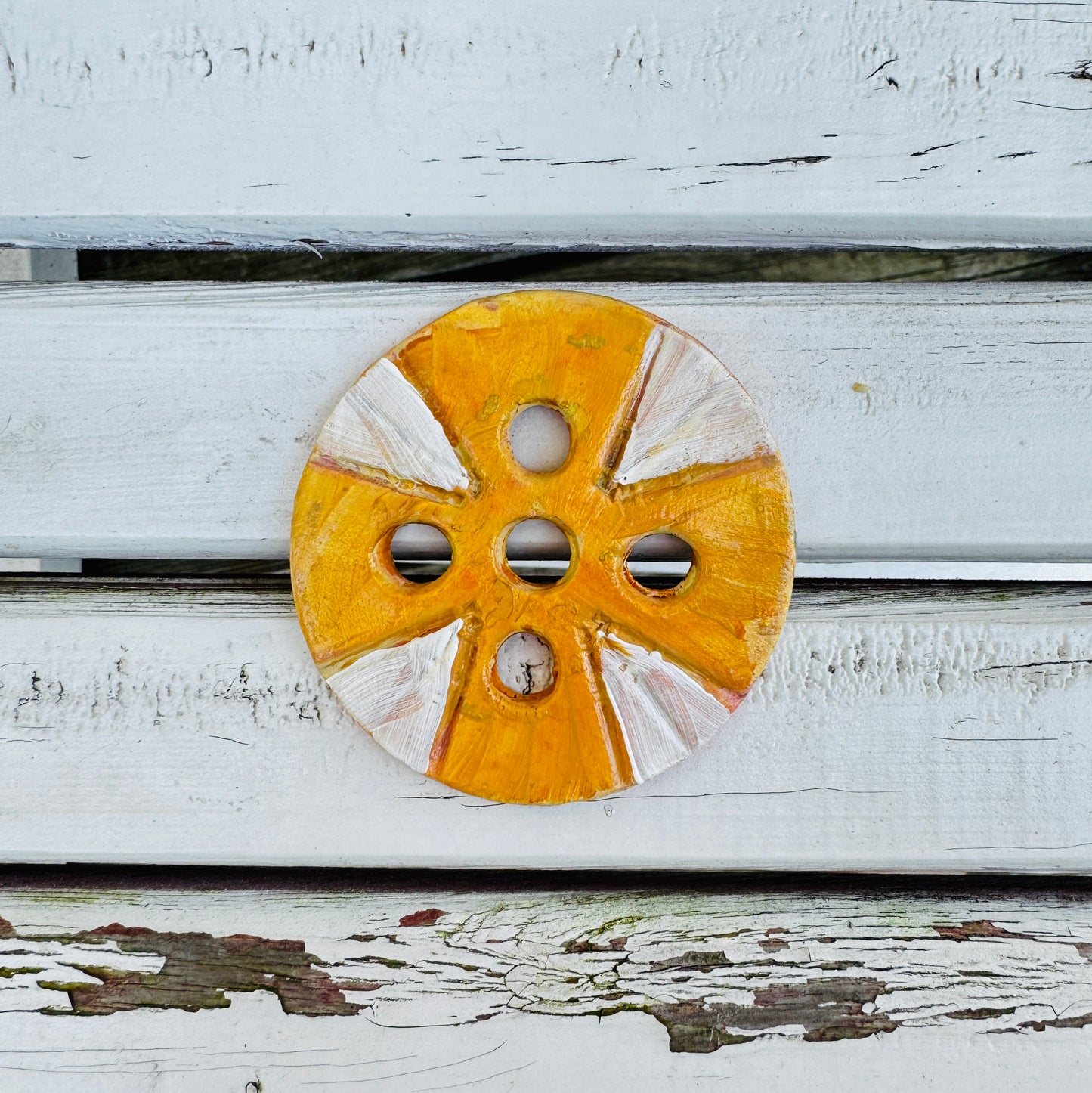 Small Flower Frog “Sunburst”