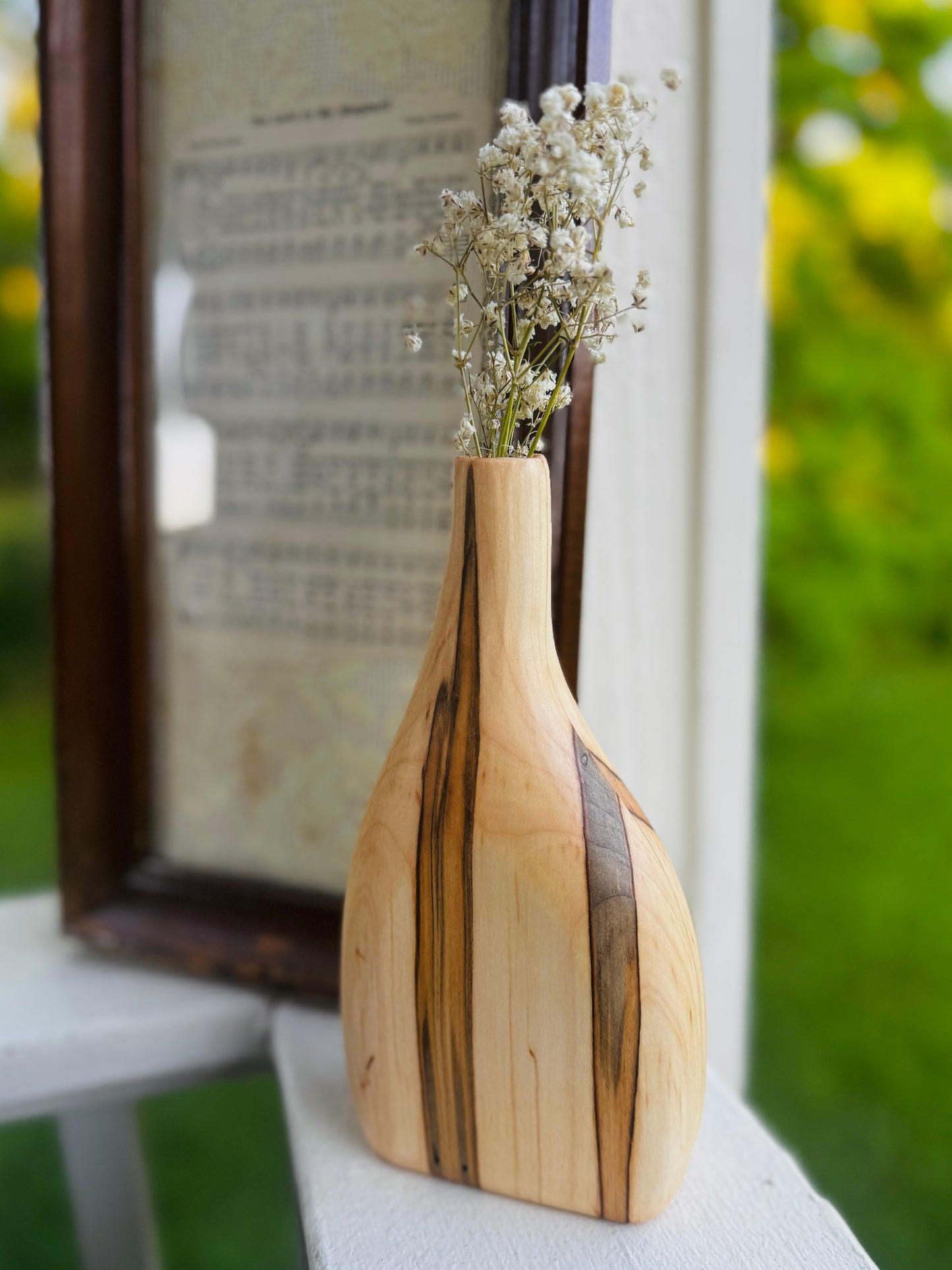 Ambrosia Maple Flower/Candle Holder