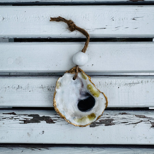 Classic Oyster Ornament