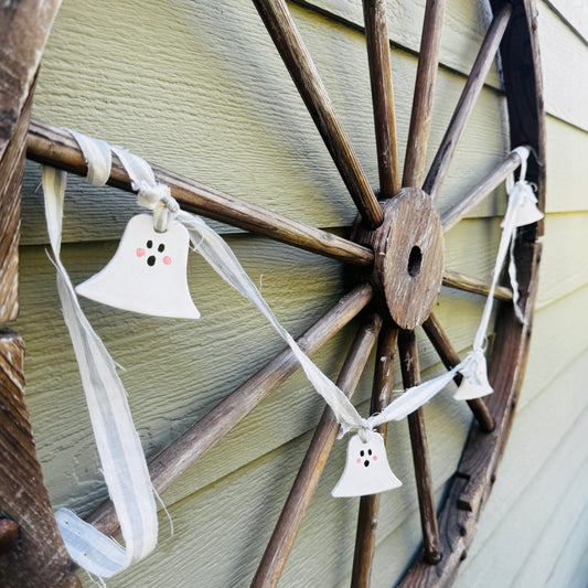 Ghost Garland